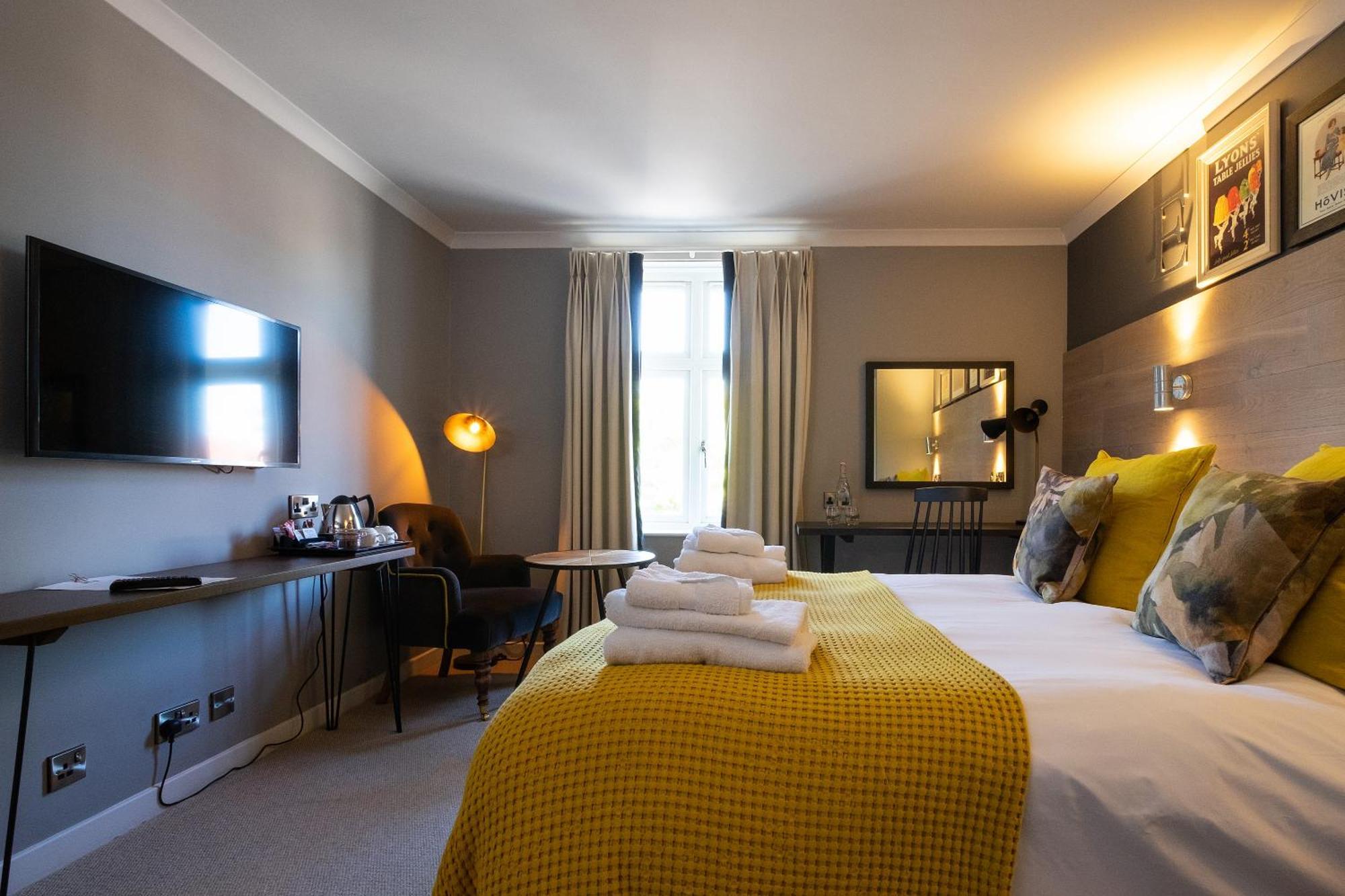 Bridge Hotel Greenford  Εξωτερικό φωτογραφία