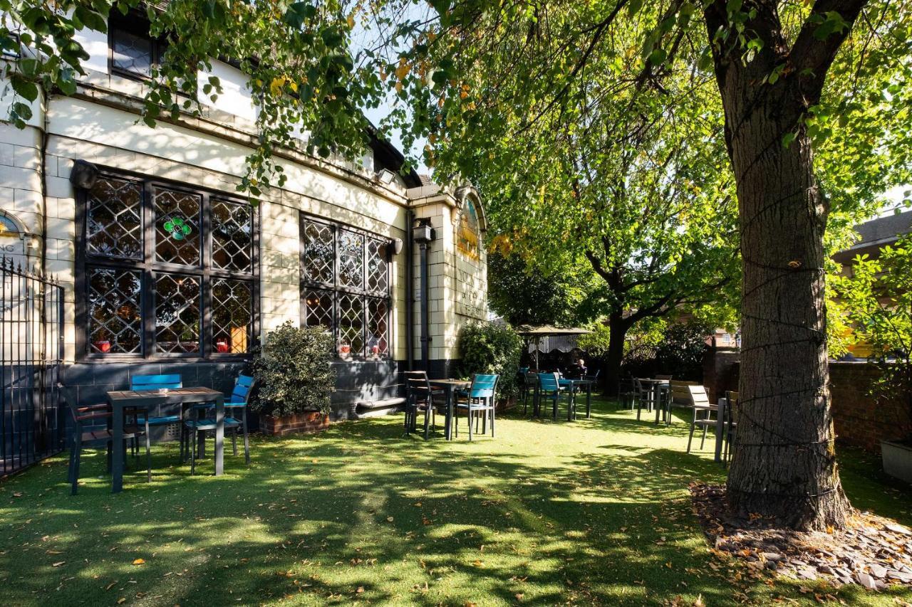 Bridge Hotel Greenford  Εξωτερικό φωτογραφία